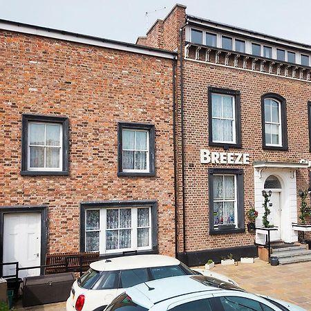 Breeze Guest House Bootle  Luaran gambar