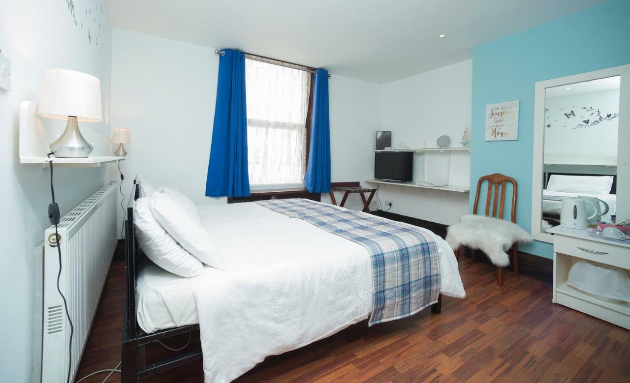 Breeze Guest House Bootle  Luaran gambar